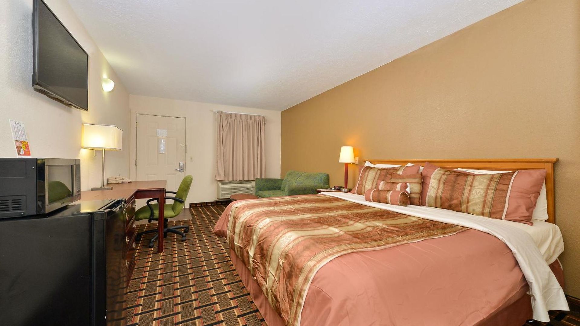 Americas Value Near Downtown Motel 2*