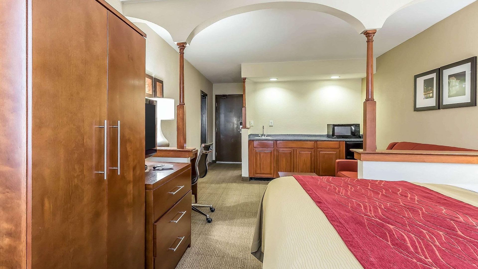 Inn Comfort West