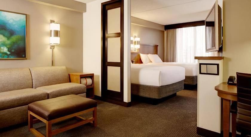 Hotel Bna Suites
