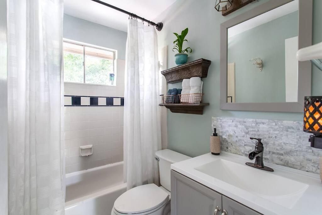 Hip Donelson Gem * Nashville