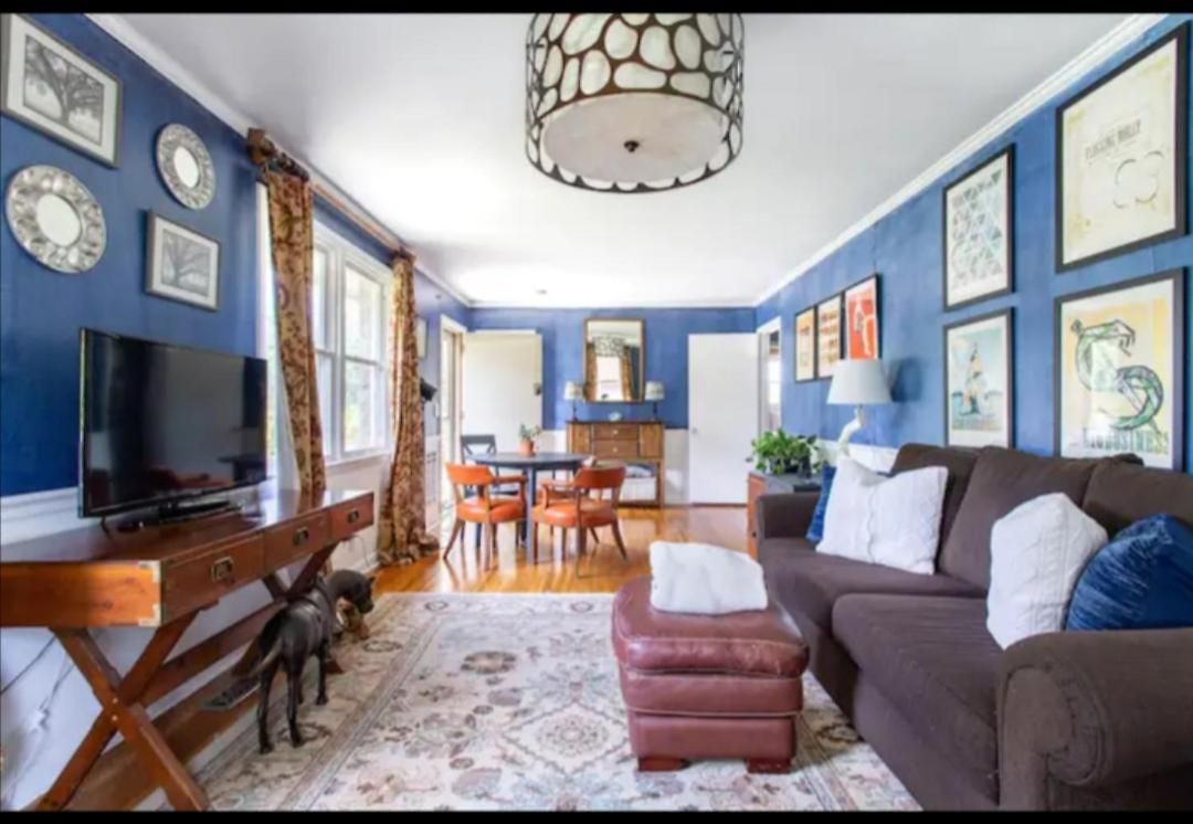 Hip Donelson Gem Guest house *