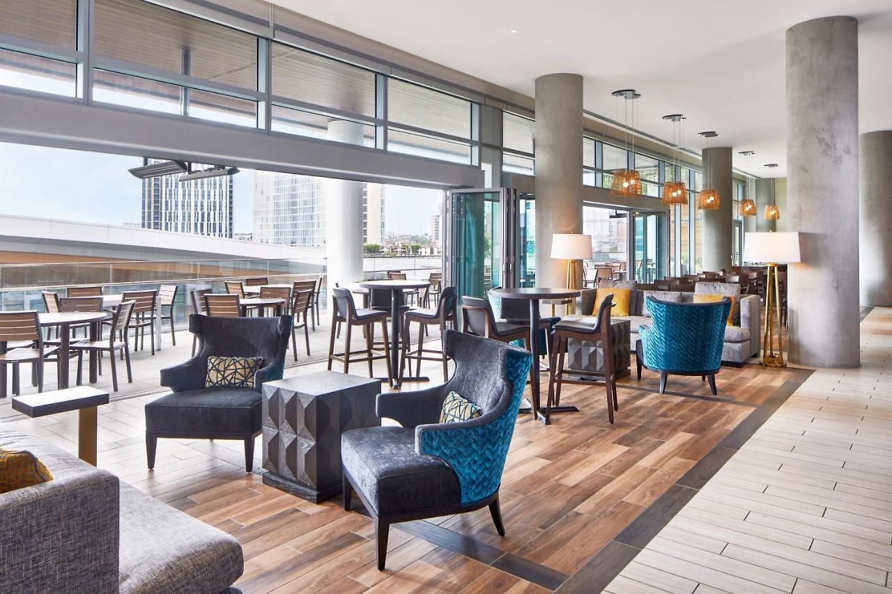 Embassy By Hilton Downtown Hotel Nashville