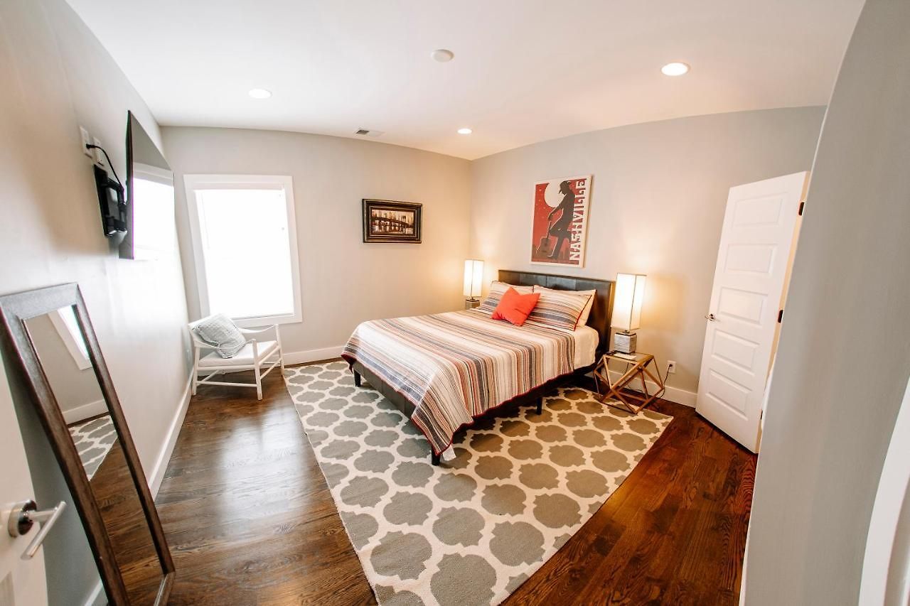 Holiday home Huge4bedr10mintodtownsafe Nashville