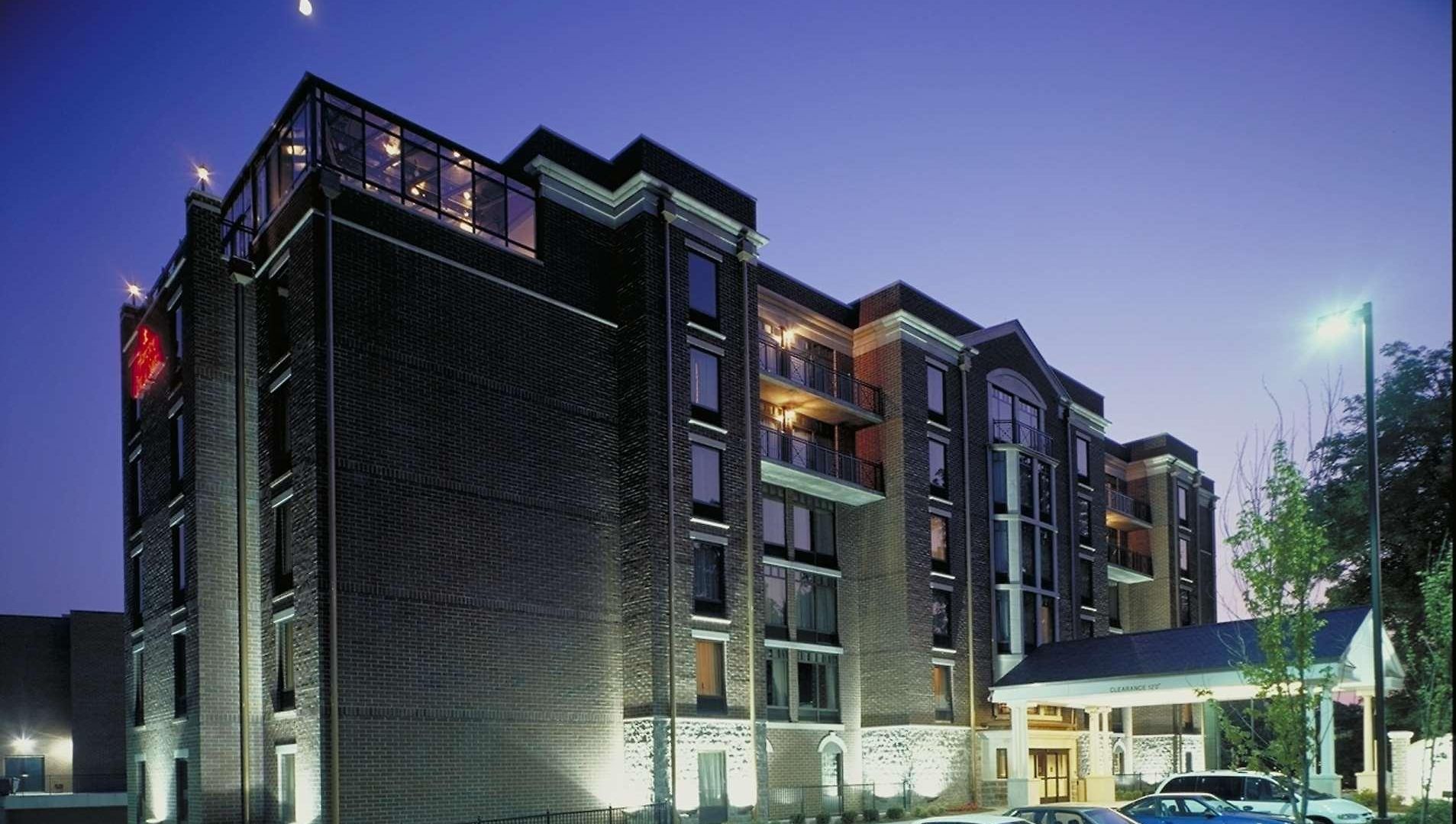 Hampton & Nashville-green Hills Hotel 3*