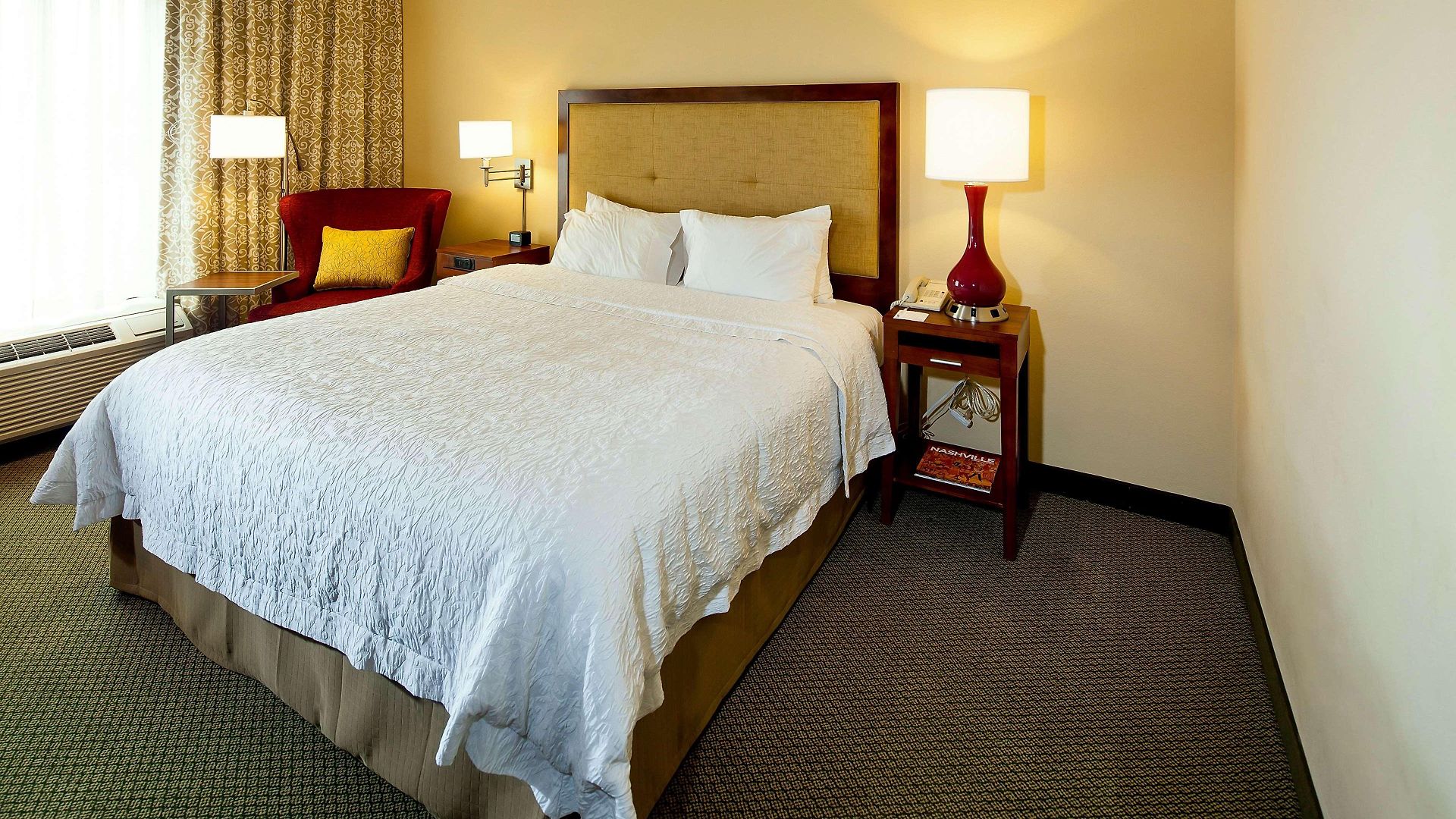 Hampton & Nashville-green Hills Hotel 3*