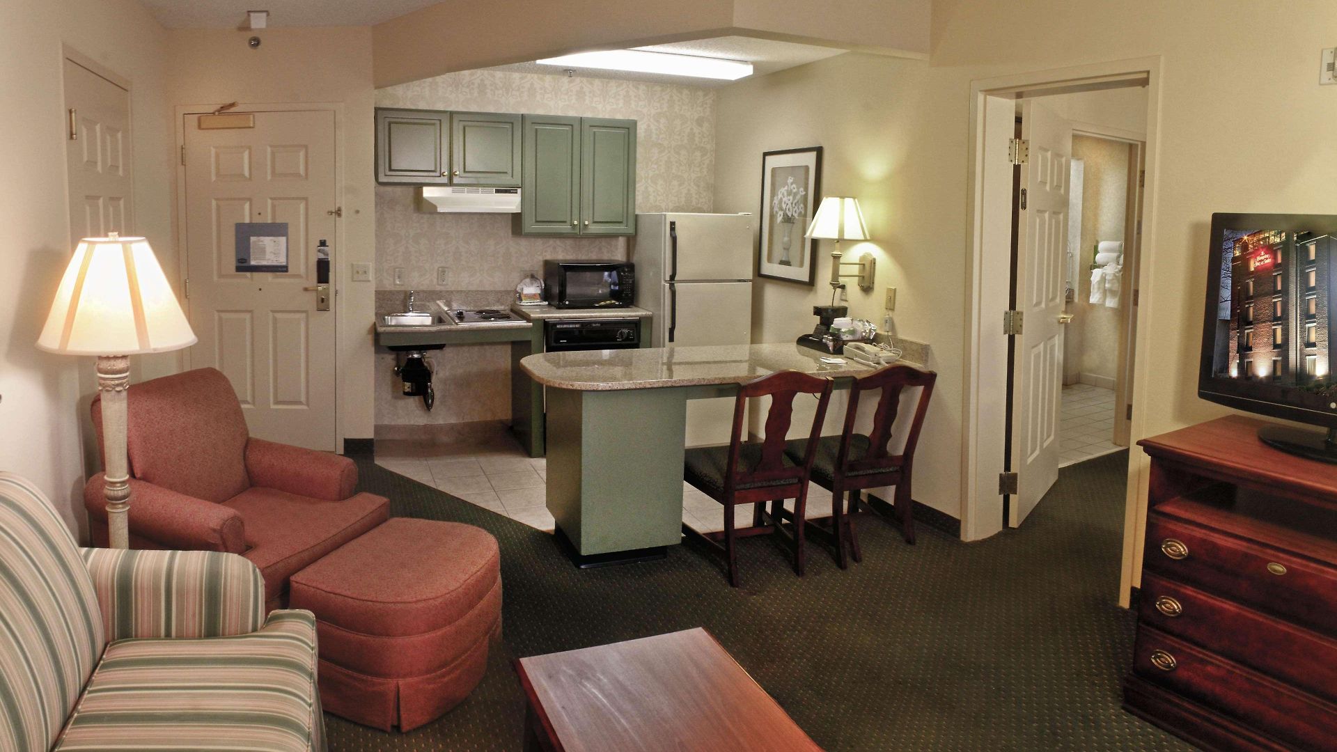 Hotel Hampton & Nashville-green Hills 3*
