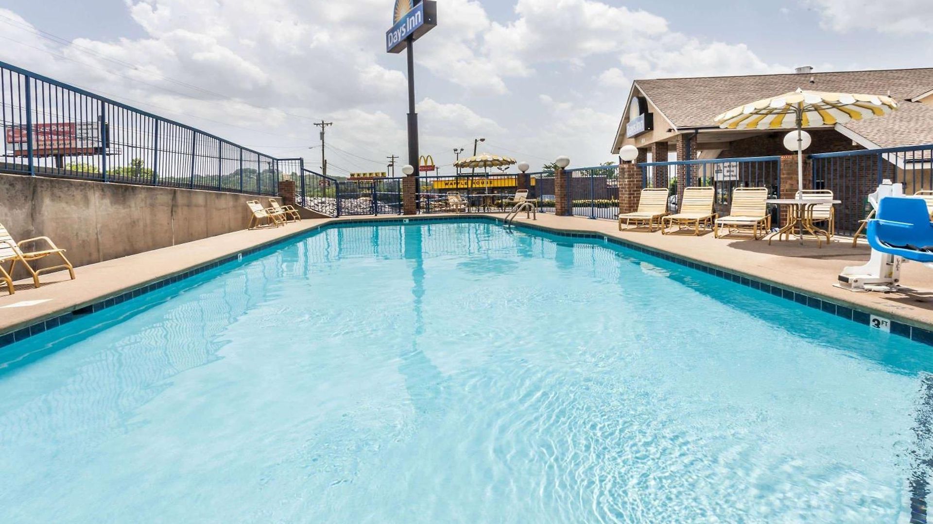 Days By Wyndham N Opryland/grand Ole Opry Motel 2*