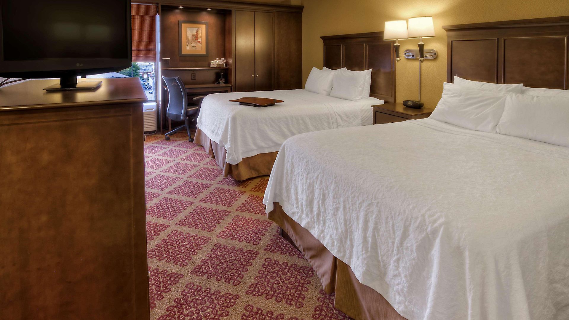 Hotel Hampton / Vanderbilt 3*