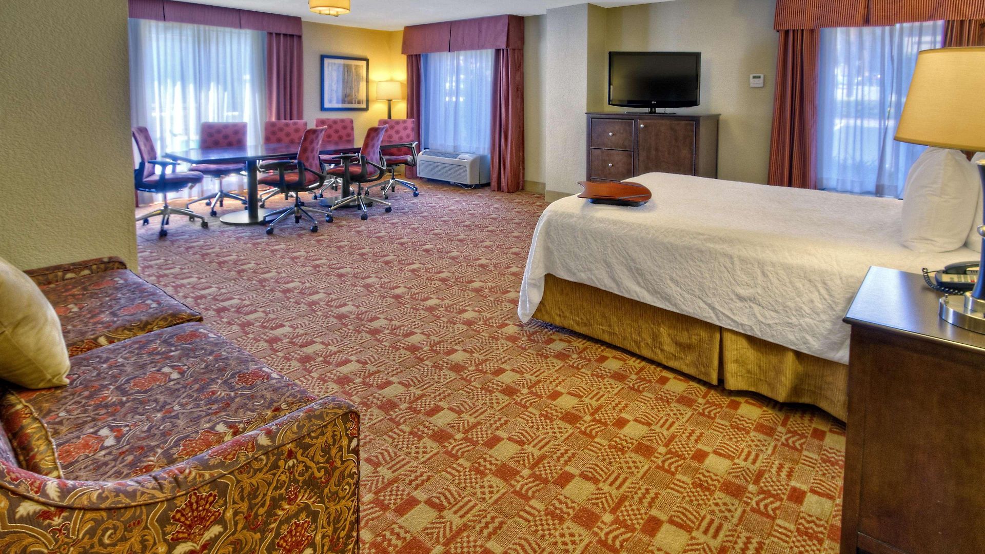 Hampton / Vanderbilt Hotel 3*