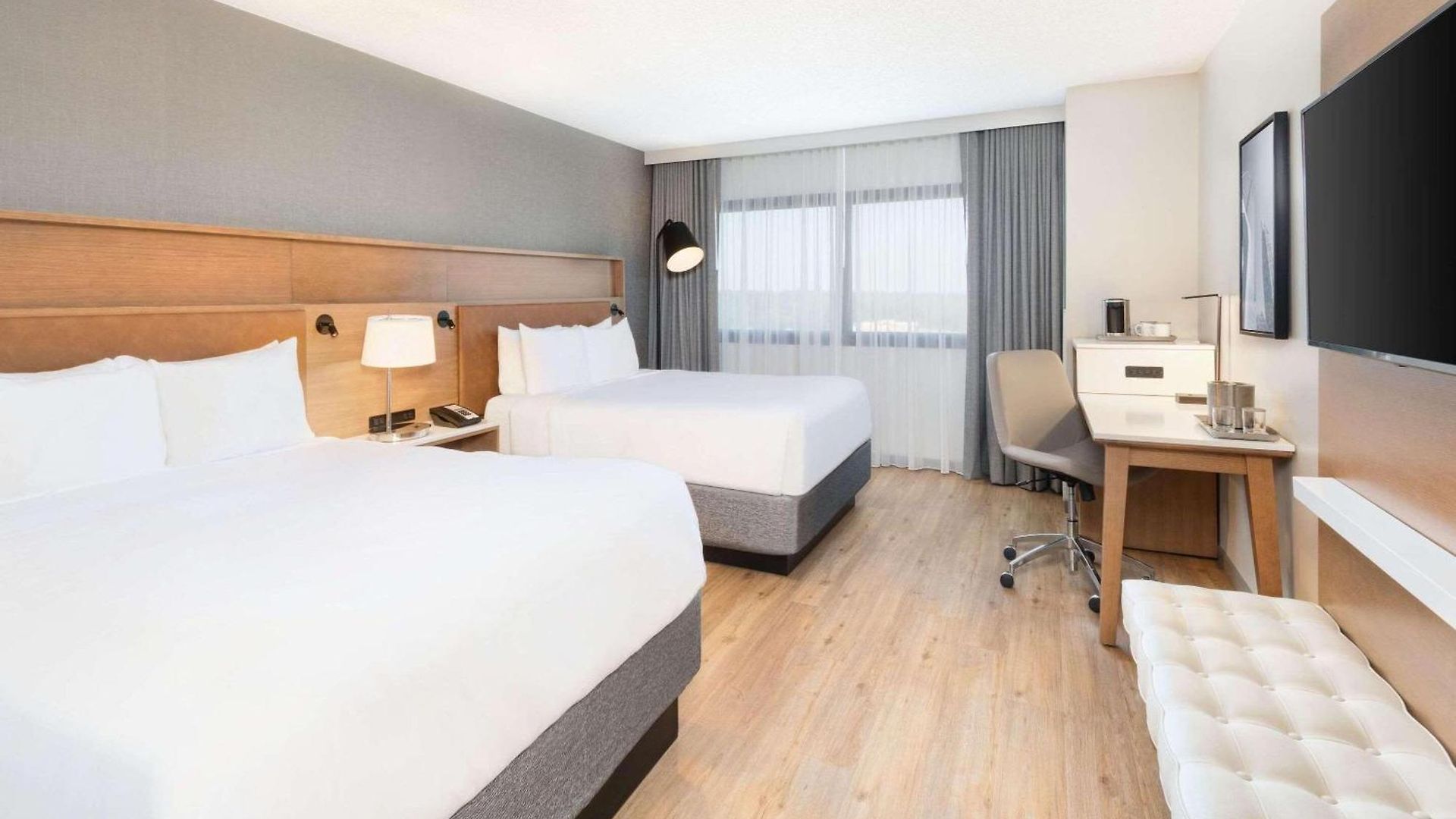 Hotel Radisson Airport