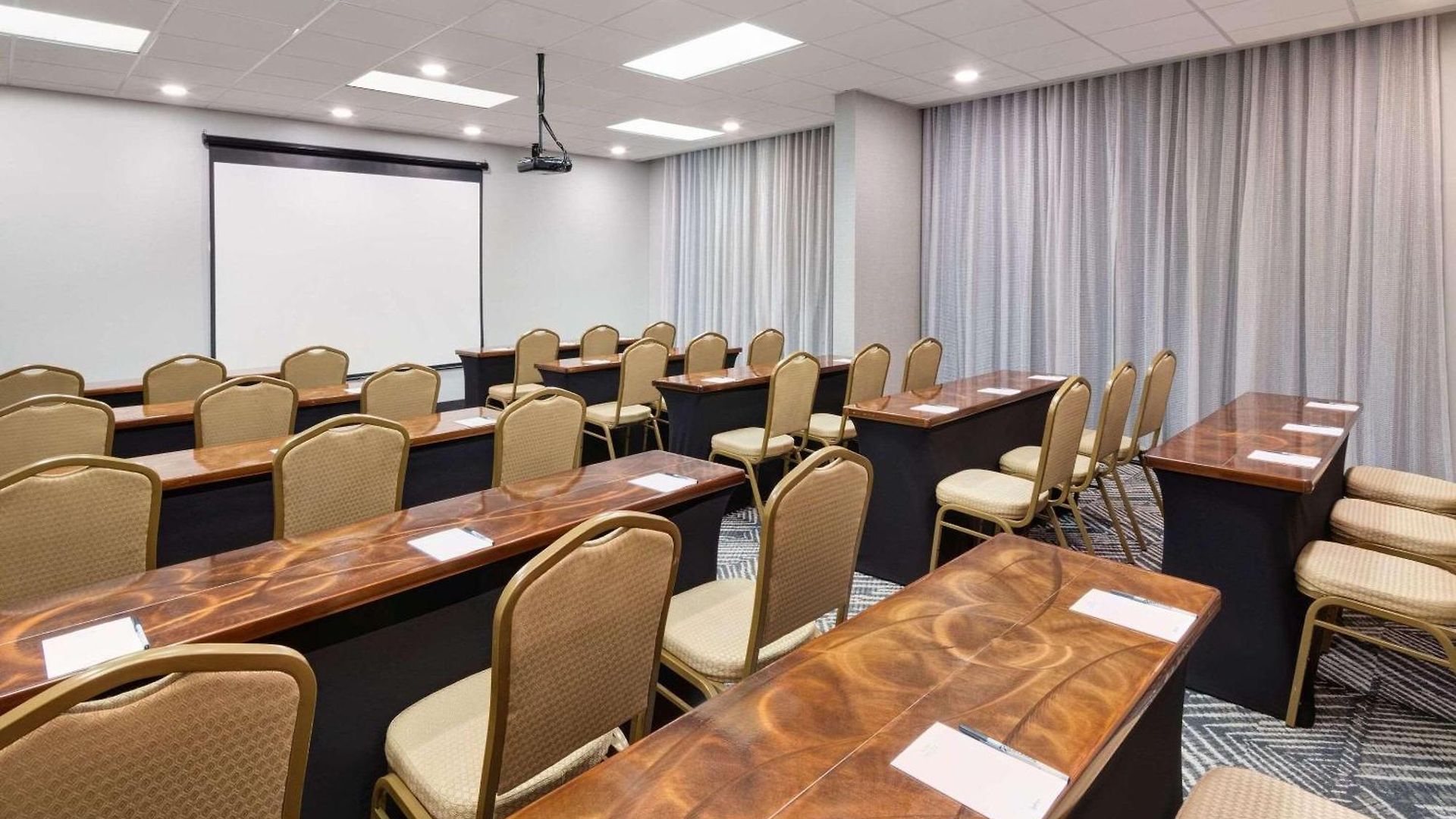 Radisson Airport Nashville