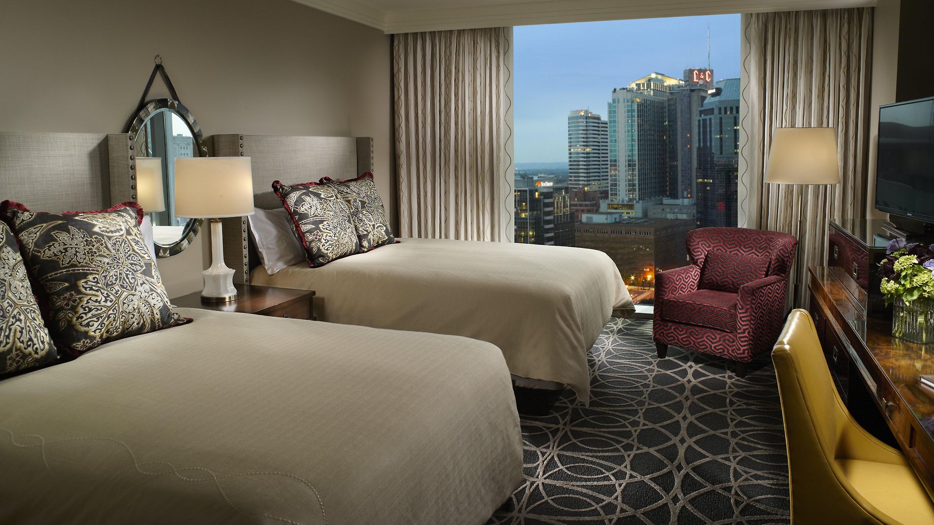 Hotel Omni