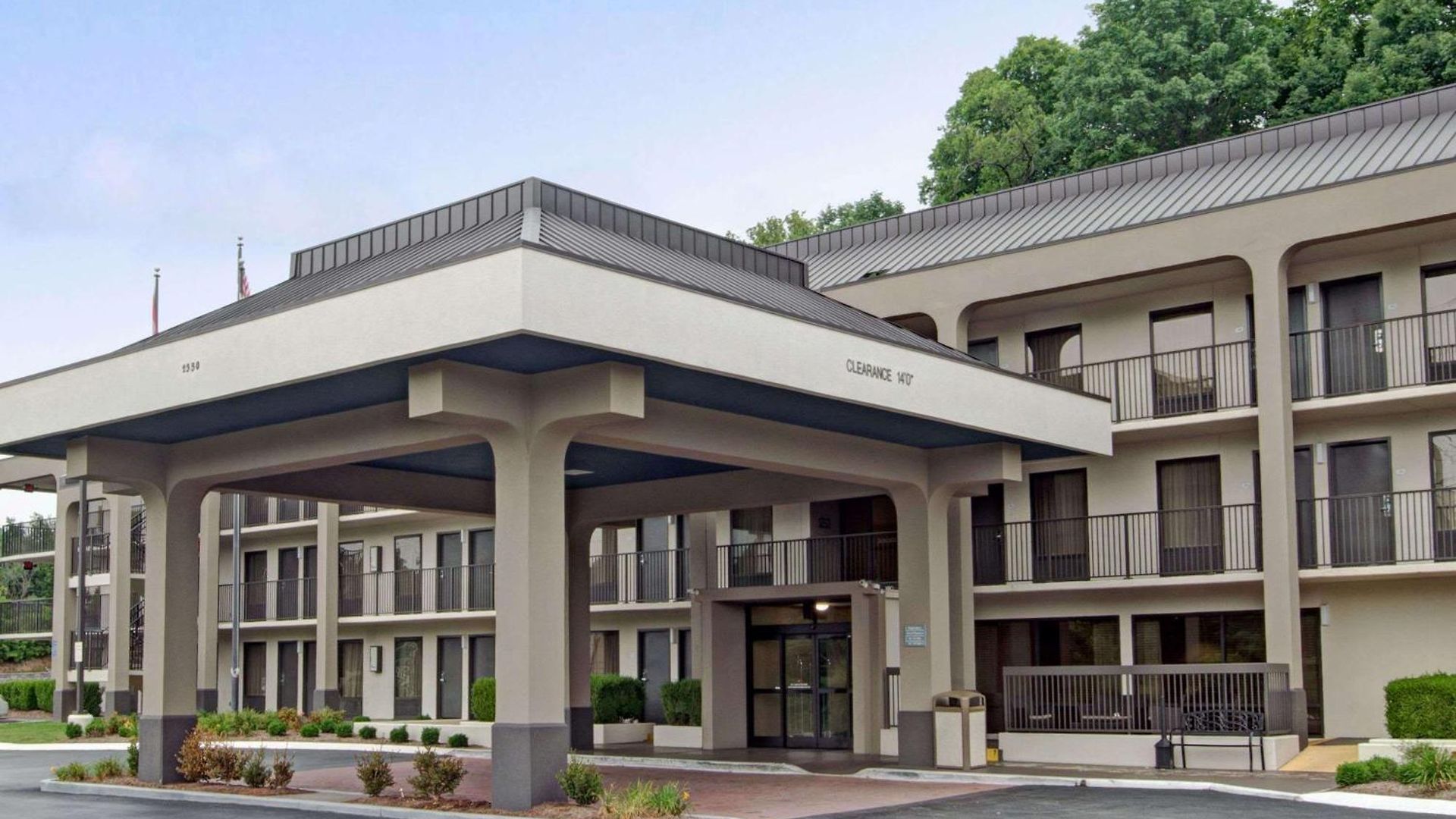 Baymont By Wyndham Airport Nashville