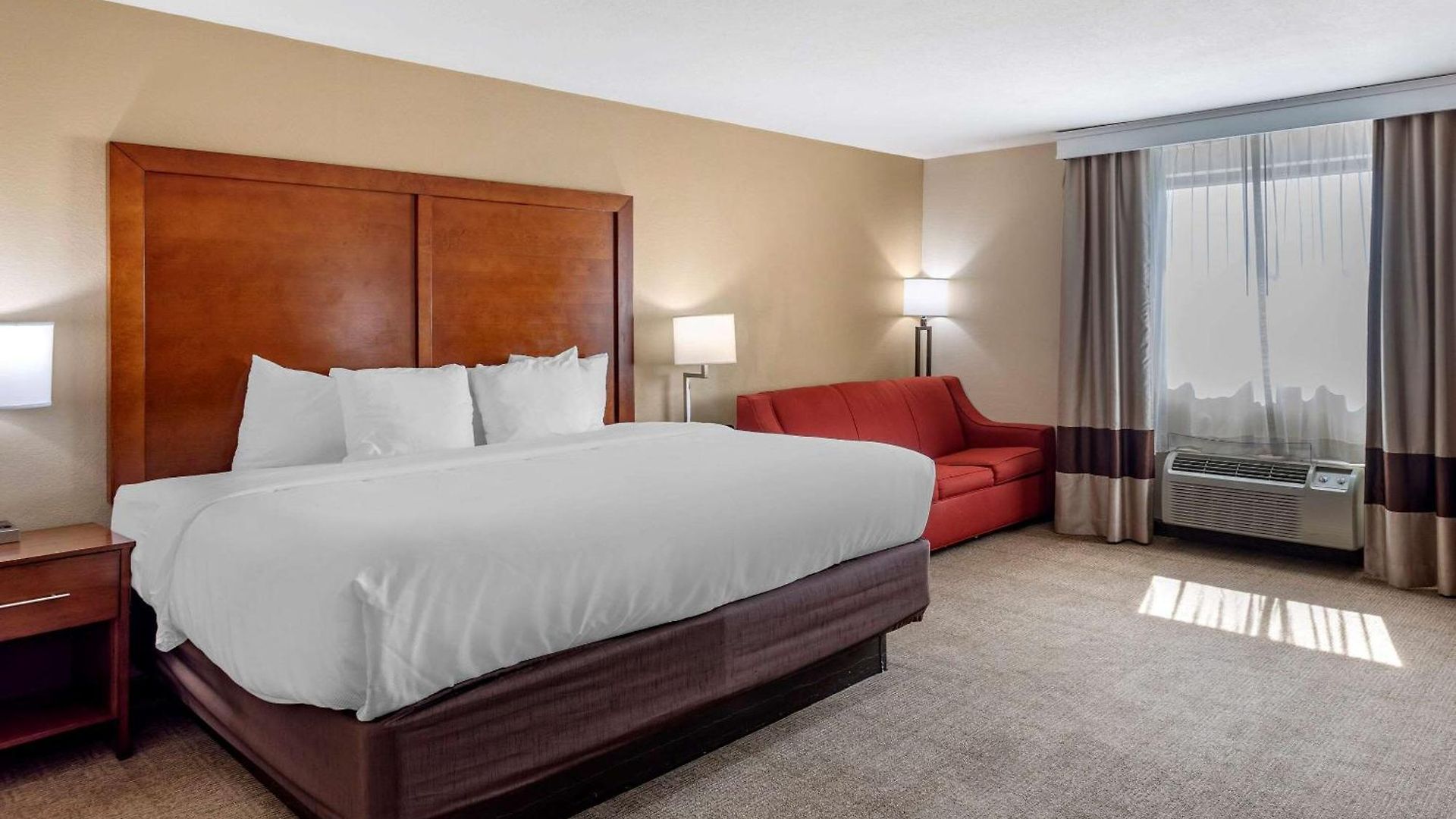 Comfort West
