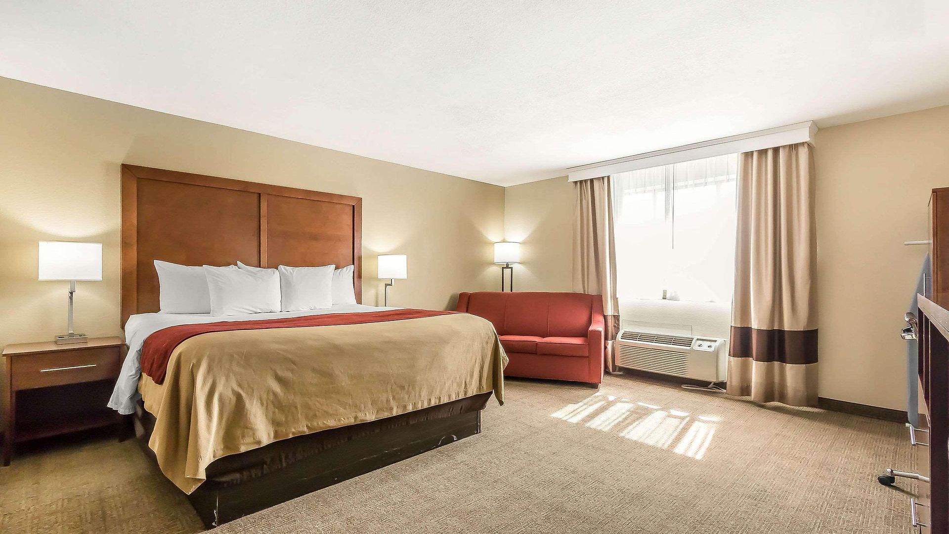 Comfort West Inn 4*