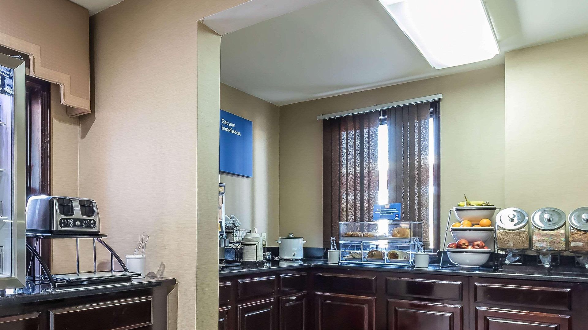 Inn Comfort West