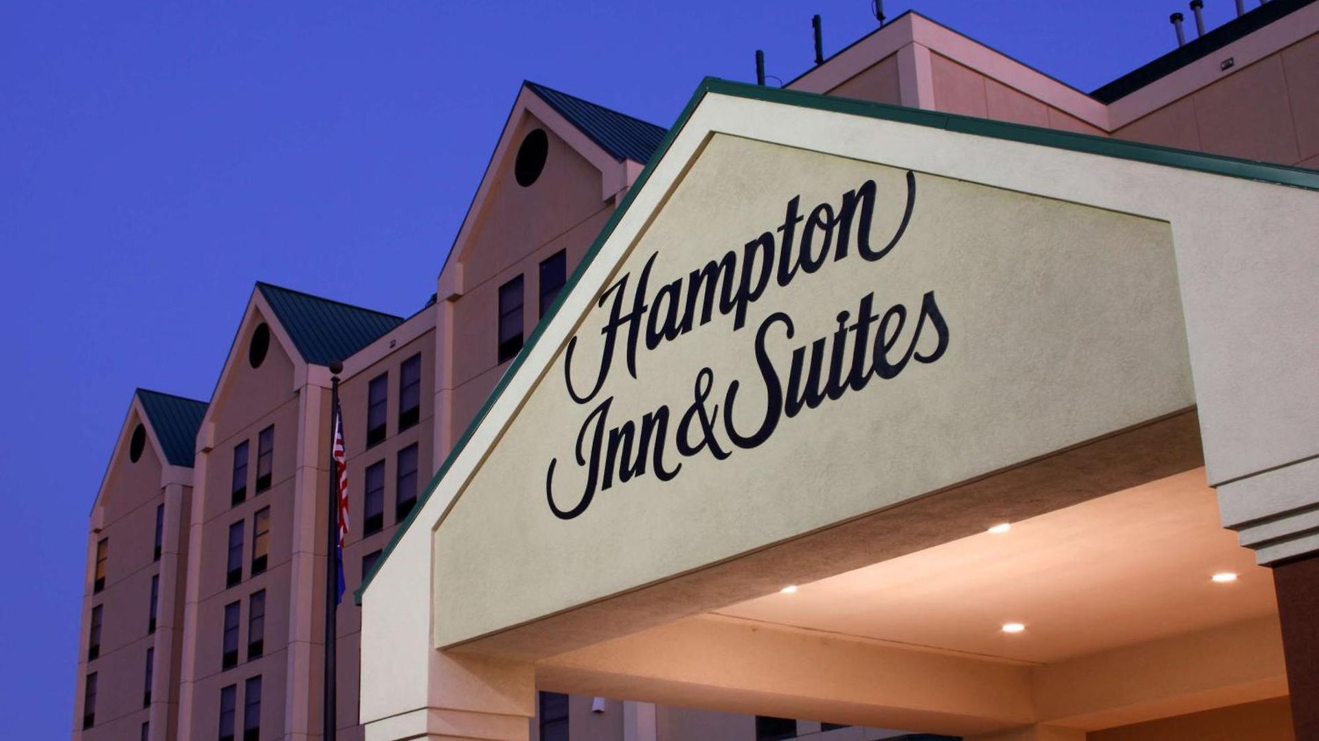 Hotel Hampton & Nashville-airport 3*