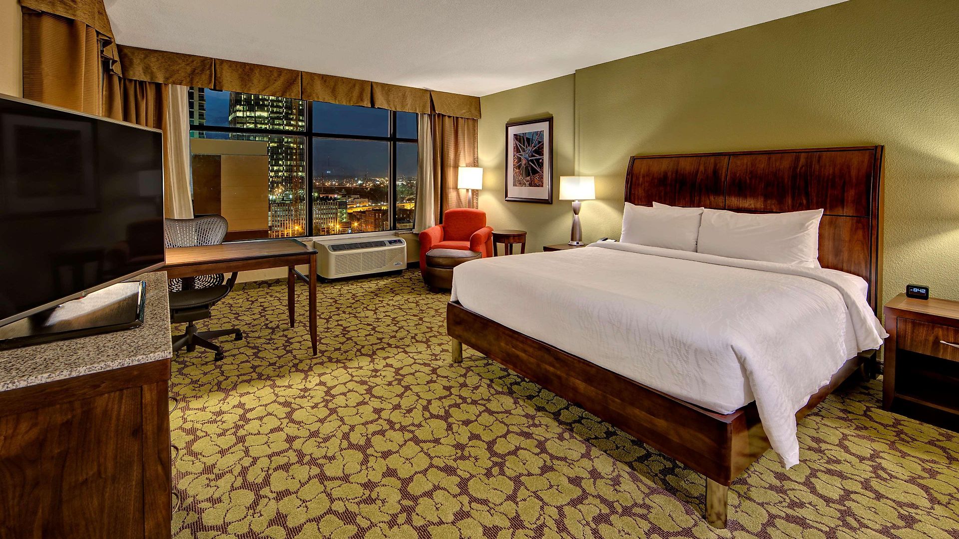 Hilton Garden Downtown Convention Center Nashville