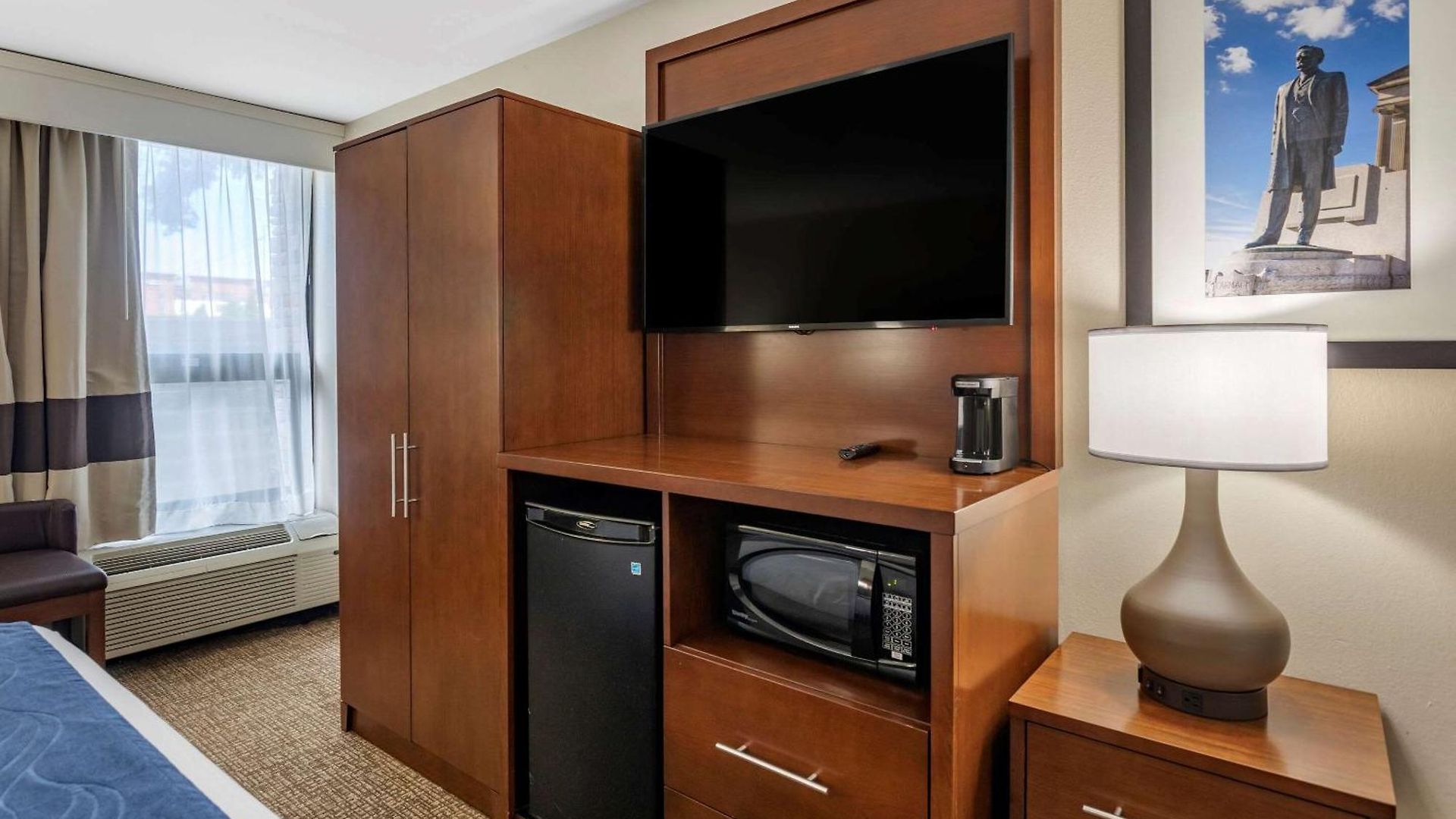 Comfort - Opryland Area Nashville