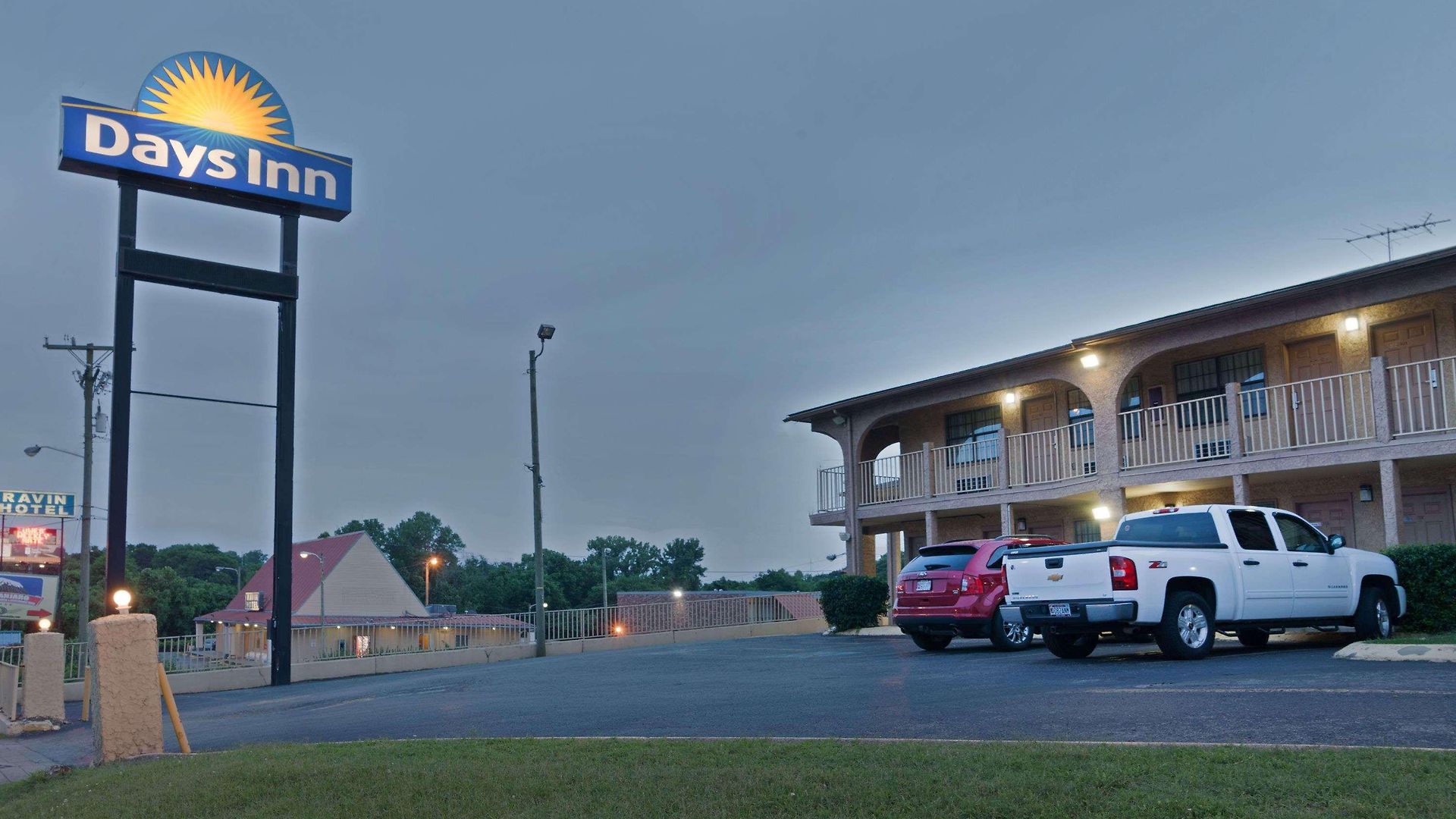 Days By Wyndham Downtown-nashville West Trinity Lane 2*