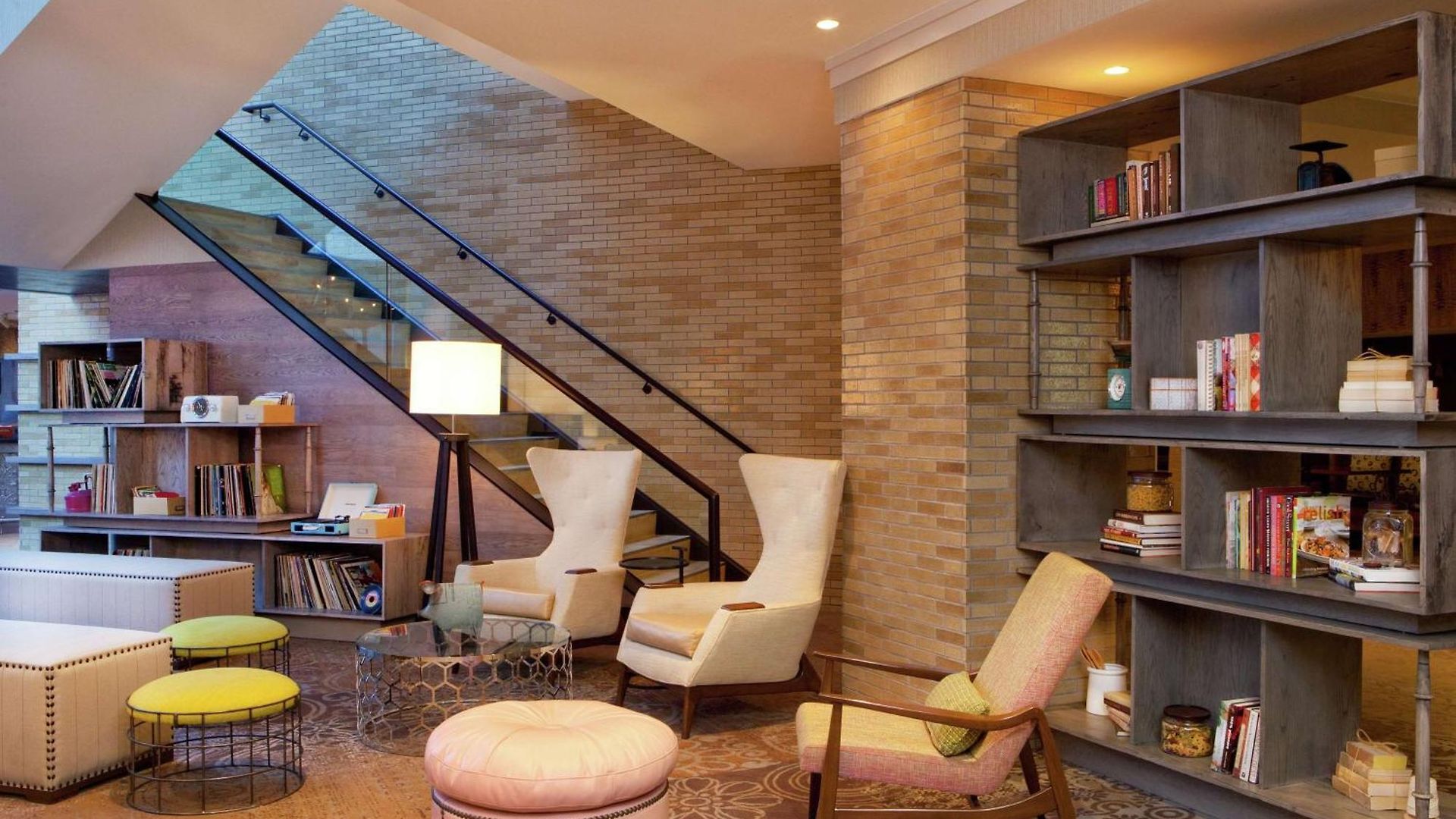 Doubletree By Hilton Downtown Hotel Nashville