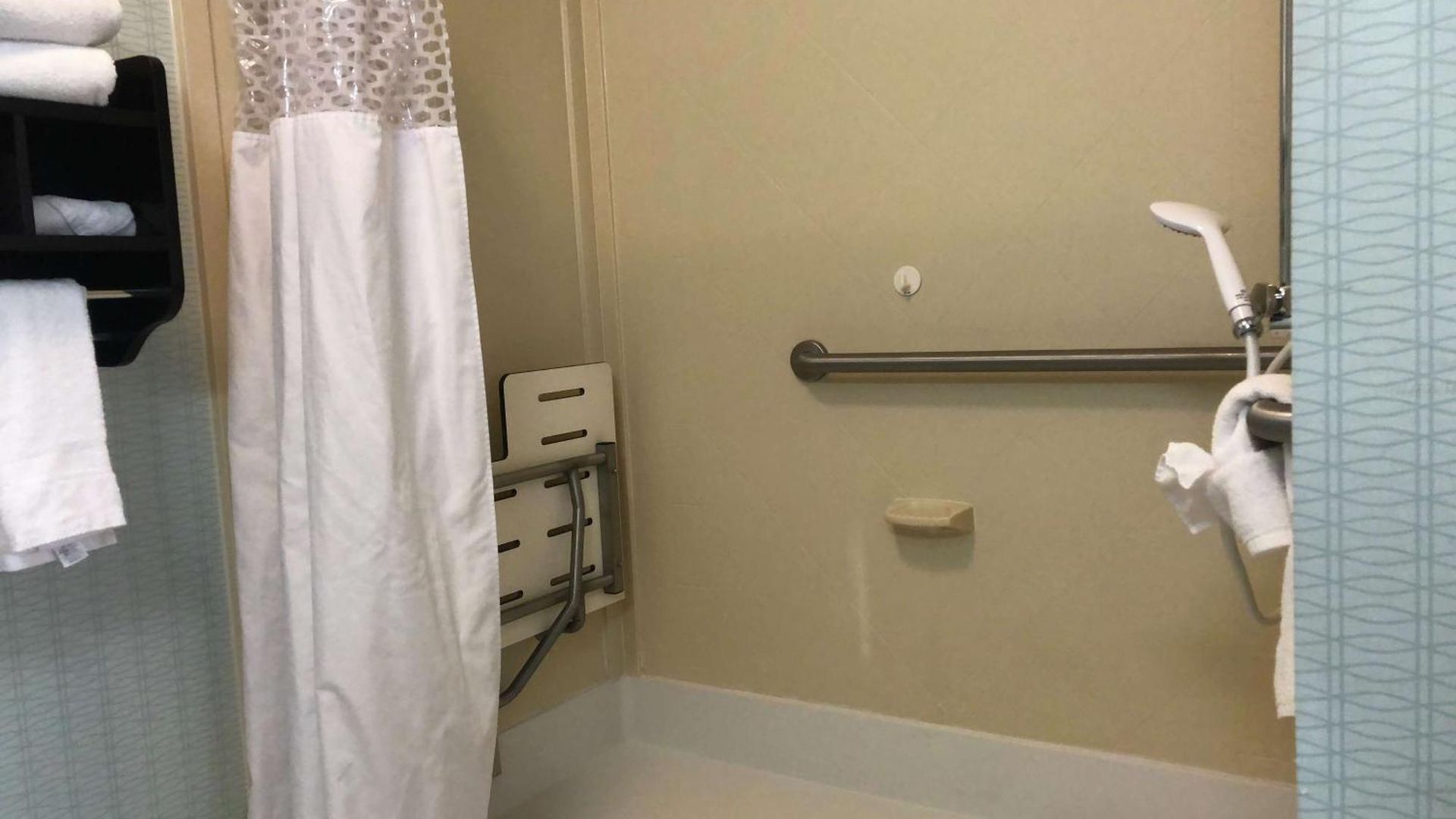 Hampton & At Opryland 3* Nashville