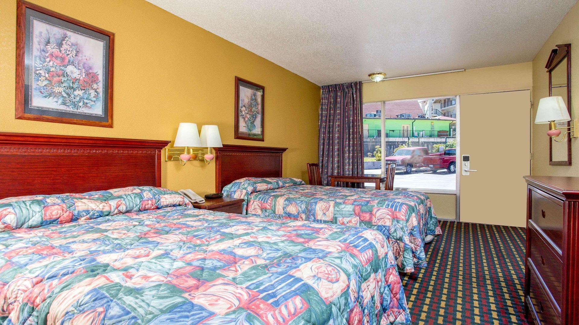 Knights Antioch Hotel 2*