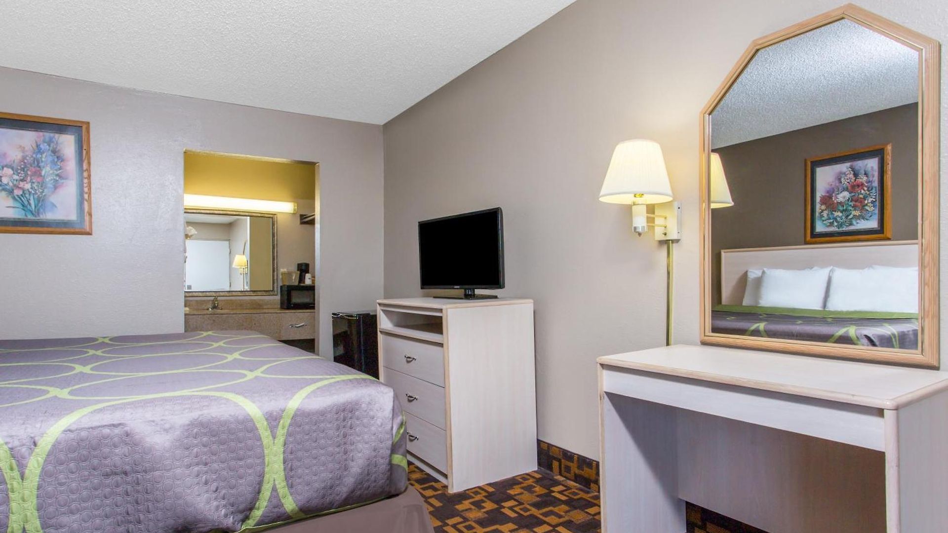 Hotel Super 8 By Wyndham Antioch/nashville South East 2*