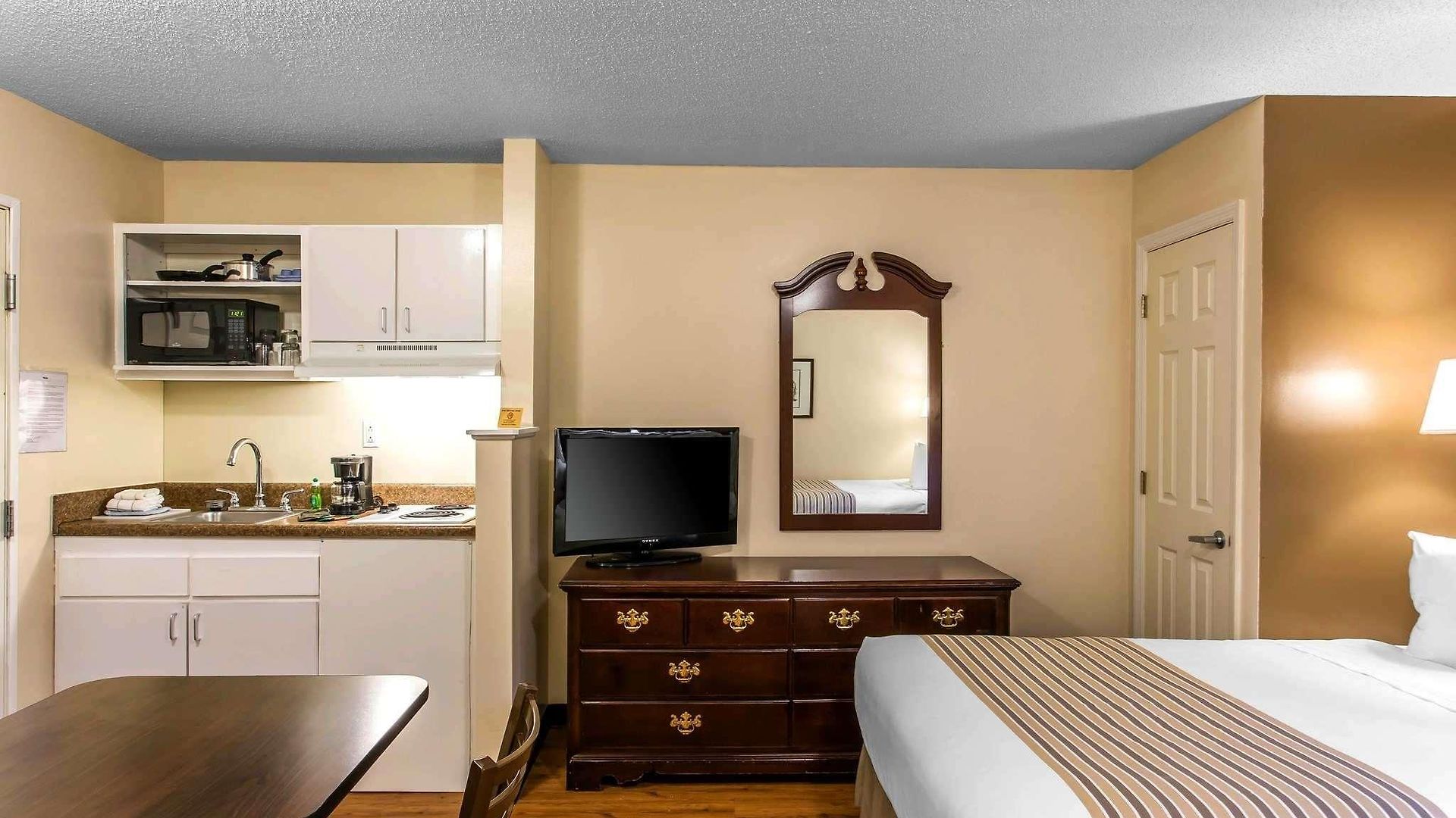 Suburban Extended Hermitage Hotel