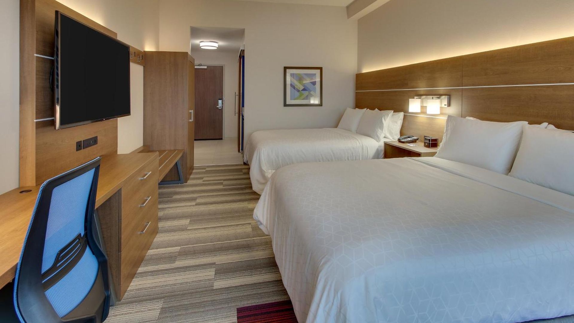 Express & - Metrocenter Downtown By Ihg