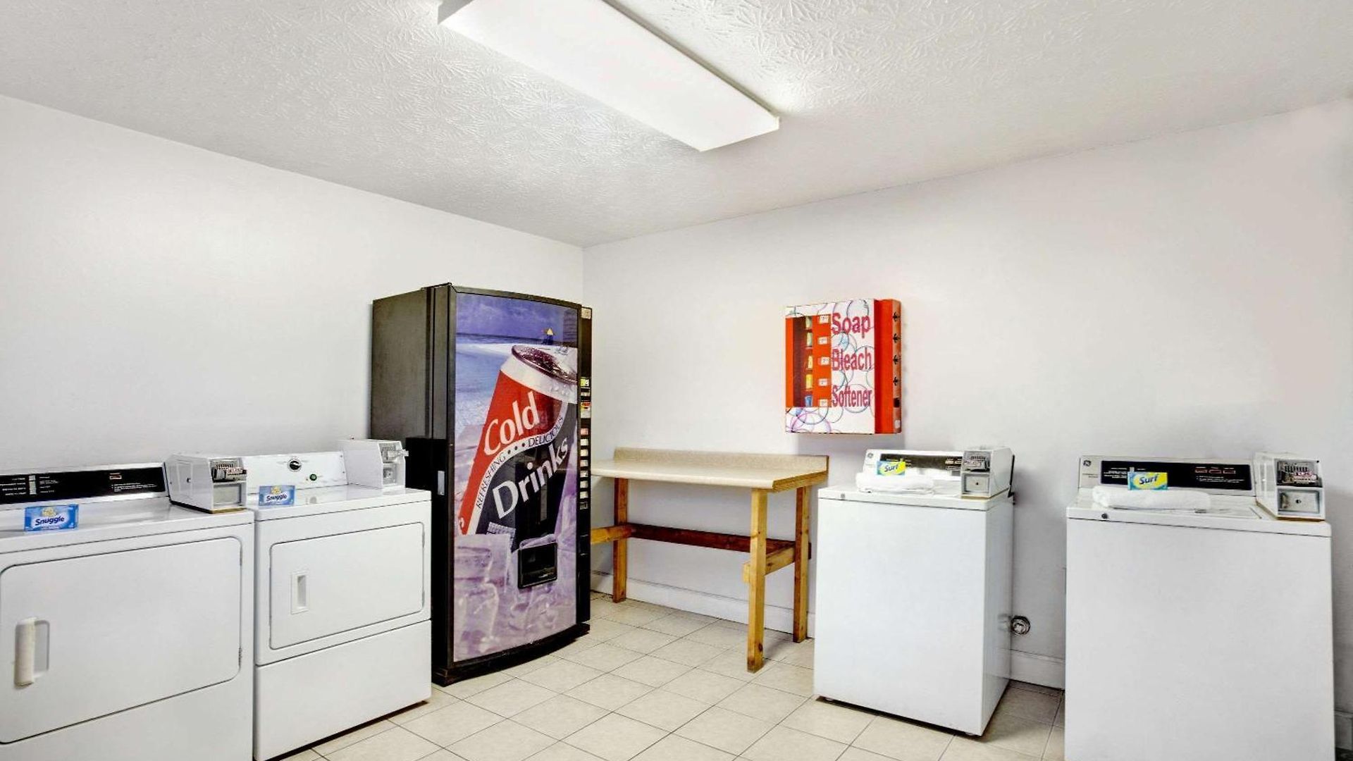 Super 8 By Wyndham Whites Creek/ Nw Area Nashville