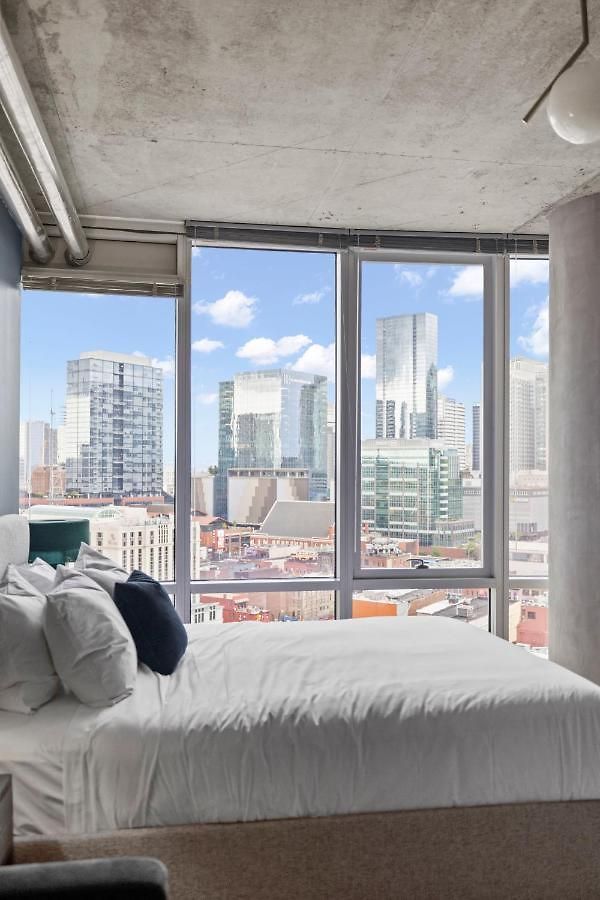 Placemakr Premier Sobro