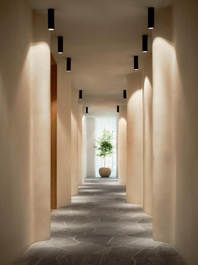 Hotel 1