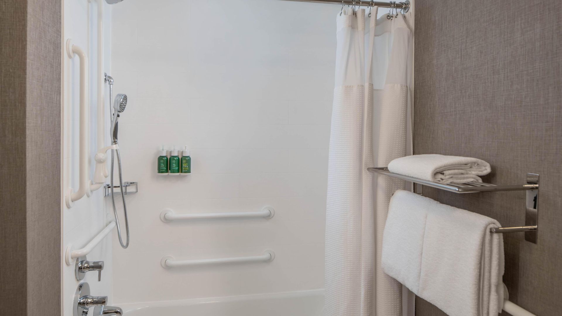 Sonesta Select Airport Hotel
