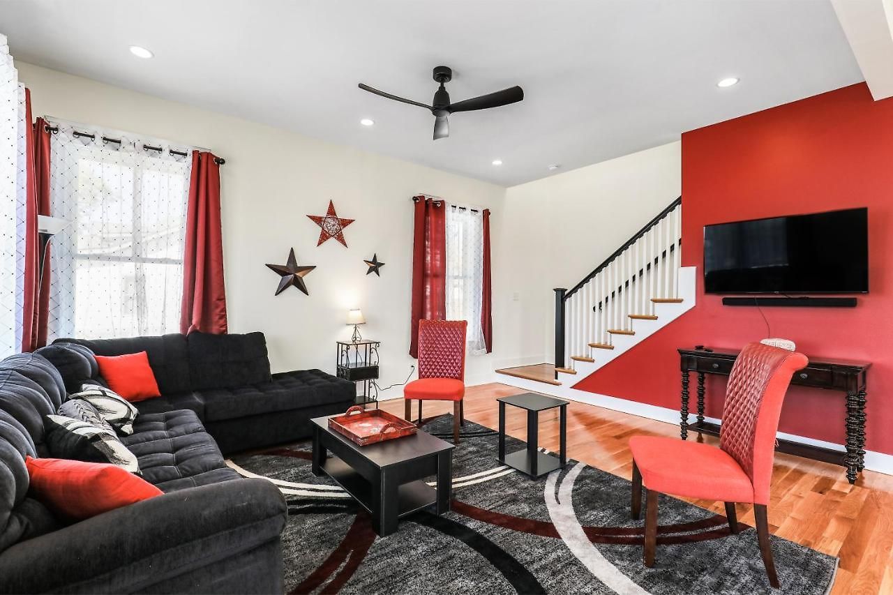 Germantown Gem On 5th