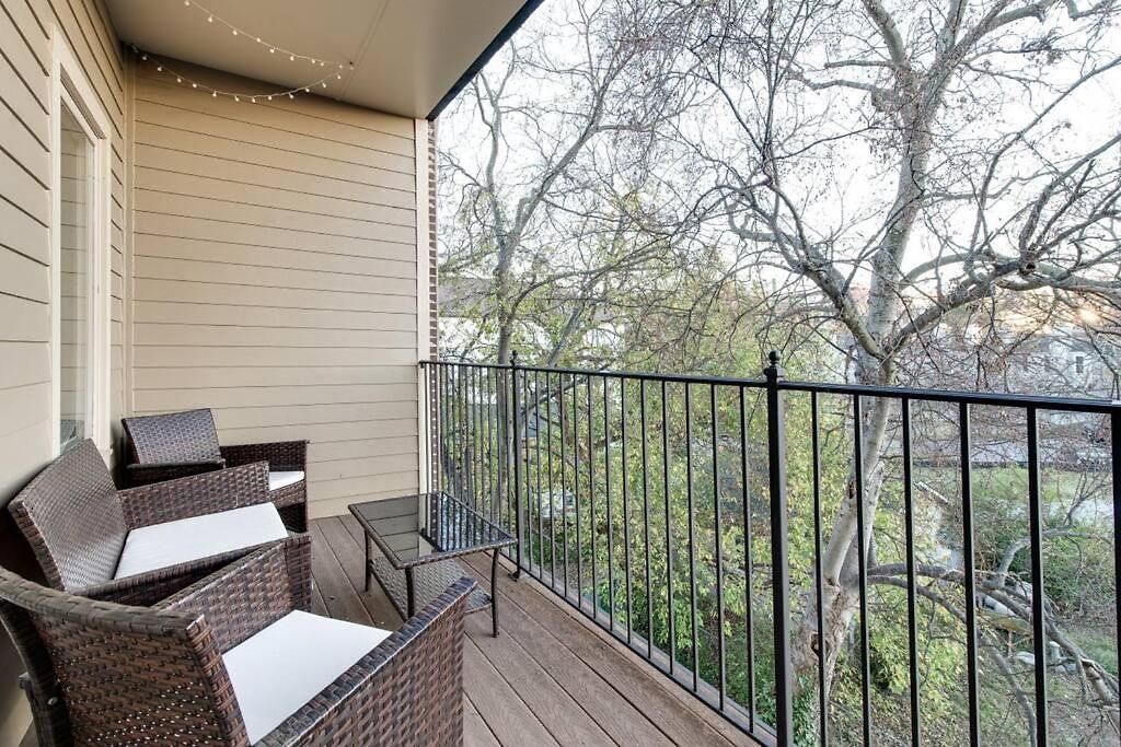 Three-level West End With Private Office And Free Secured Parking Nashville