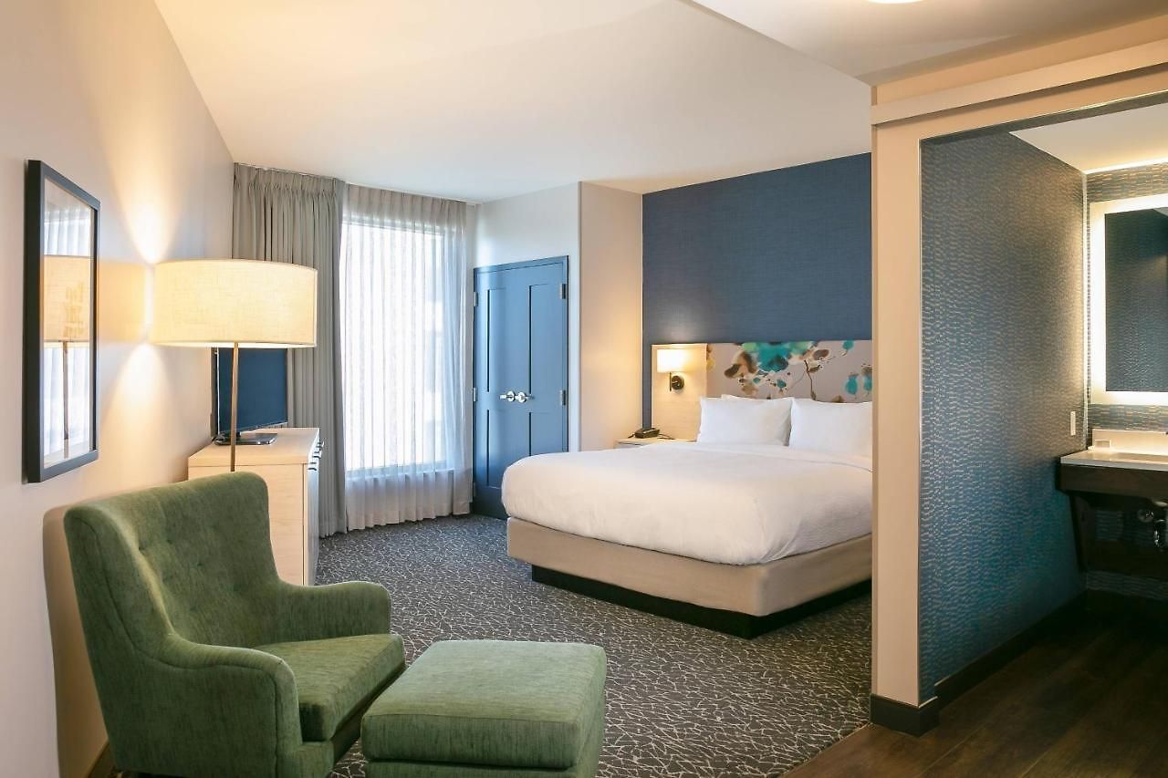 Hotel Towneplace Downtown/capitol District 3*