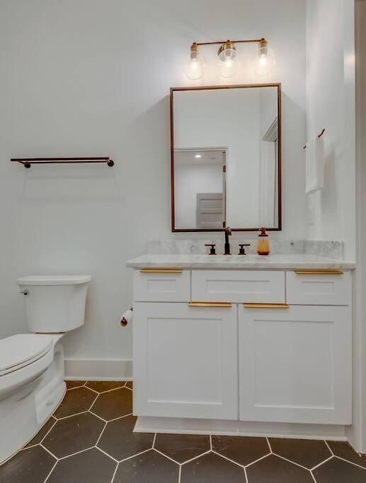 Luxury Downtown Nash/roofdeck/11 Beds Holiday home Nashville