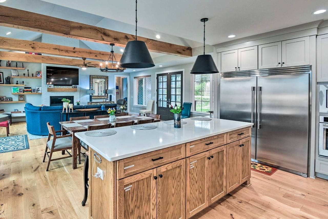 Holiday home Beautiful Near Downtown W/ Hot Tub! Nashville