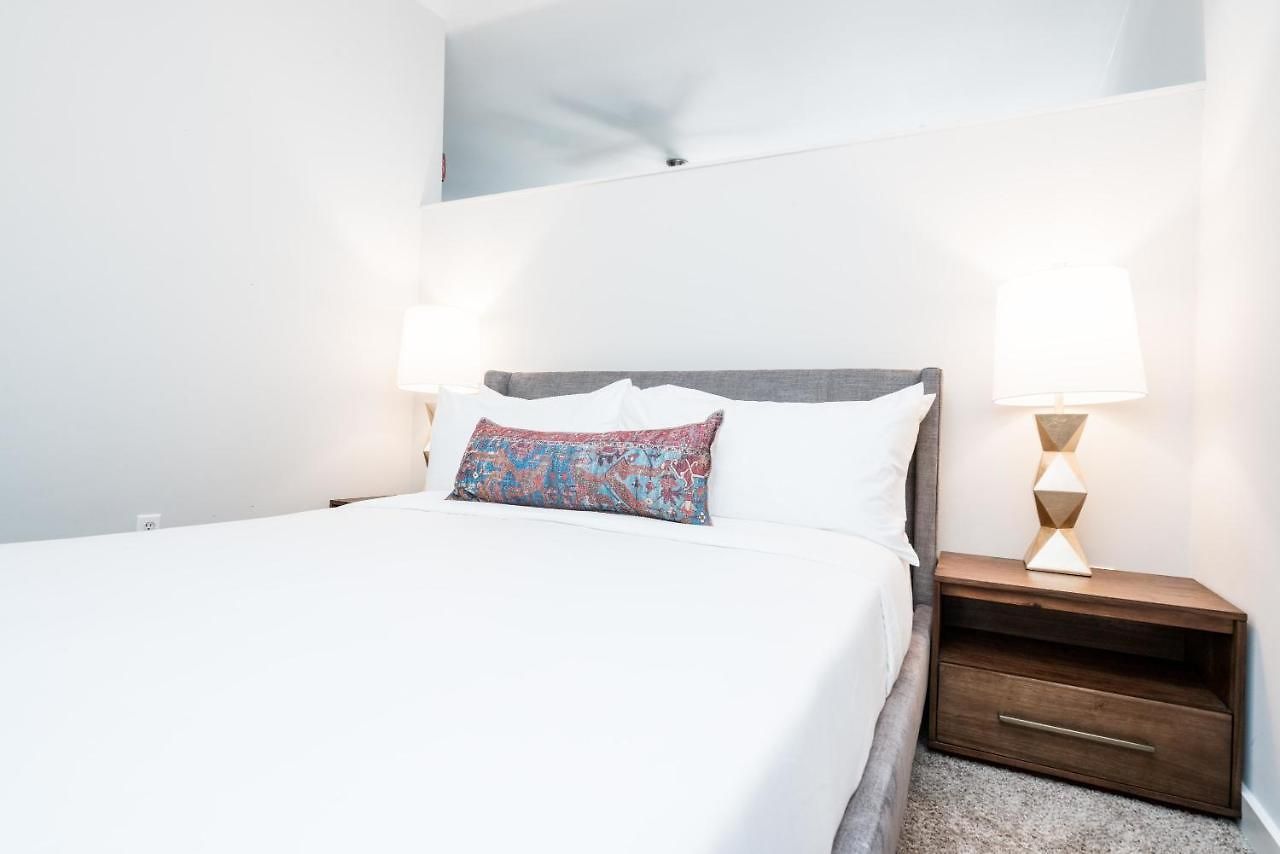 Apartment Cozysuites Musicrow Astonishing Sdo Nashville! 07 *