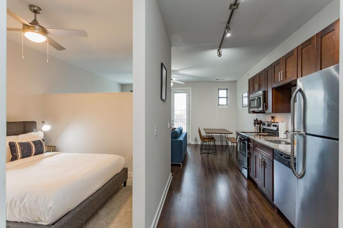 Cozysuites Music Row Astonishing Studio! 53 Apartment *