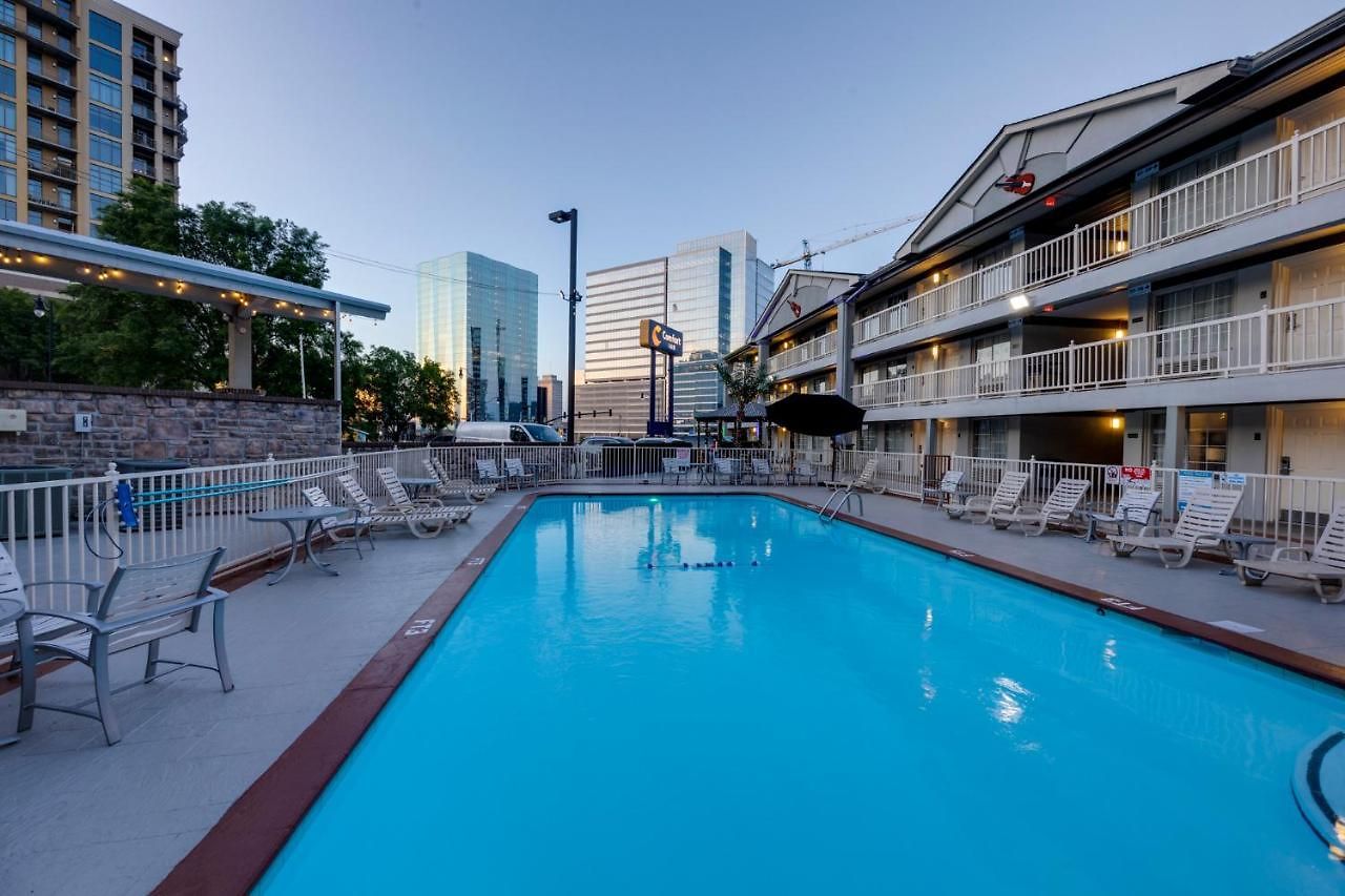 Comfort Downtown - Music Center Inn