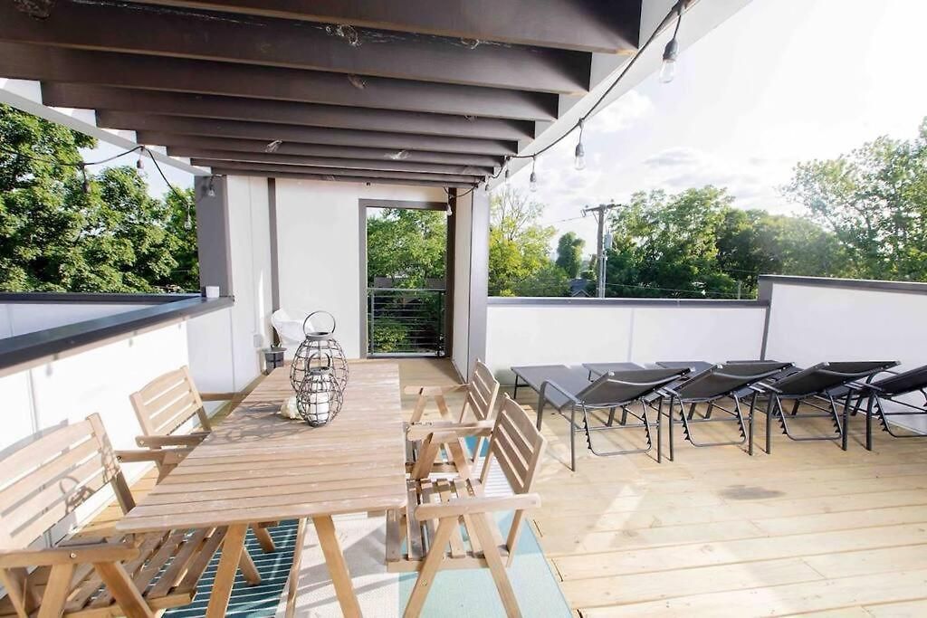 Modern Luxury Rooftop Deck, 3 Mi To Downtown