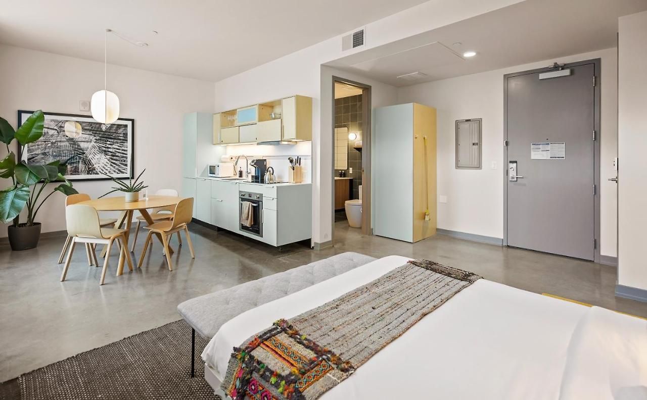 Harthall Hotel 4*