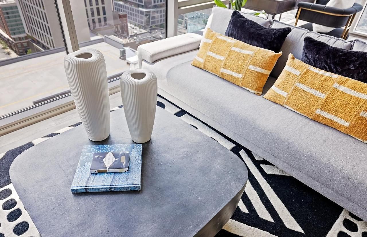 Placemakr Premier Sobro