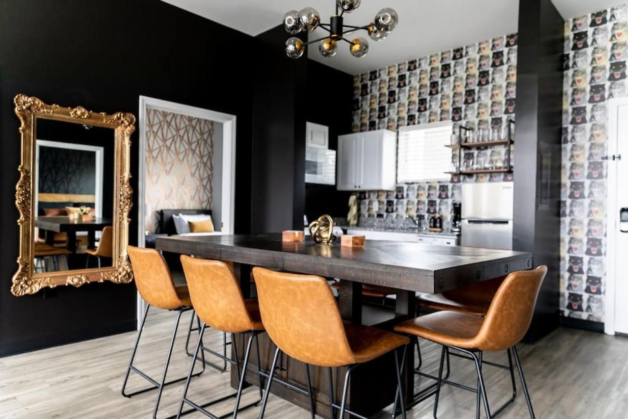 Apartment 5 Points Retreat In East Walk To Restaurants Bars And Music *