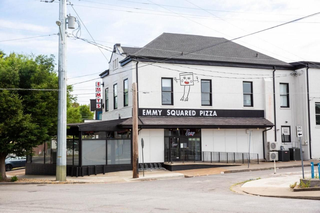 5 Points Retreat In East Walk To Restaurants Bars And Music Apartment *