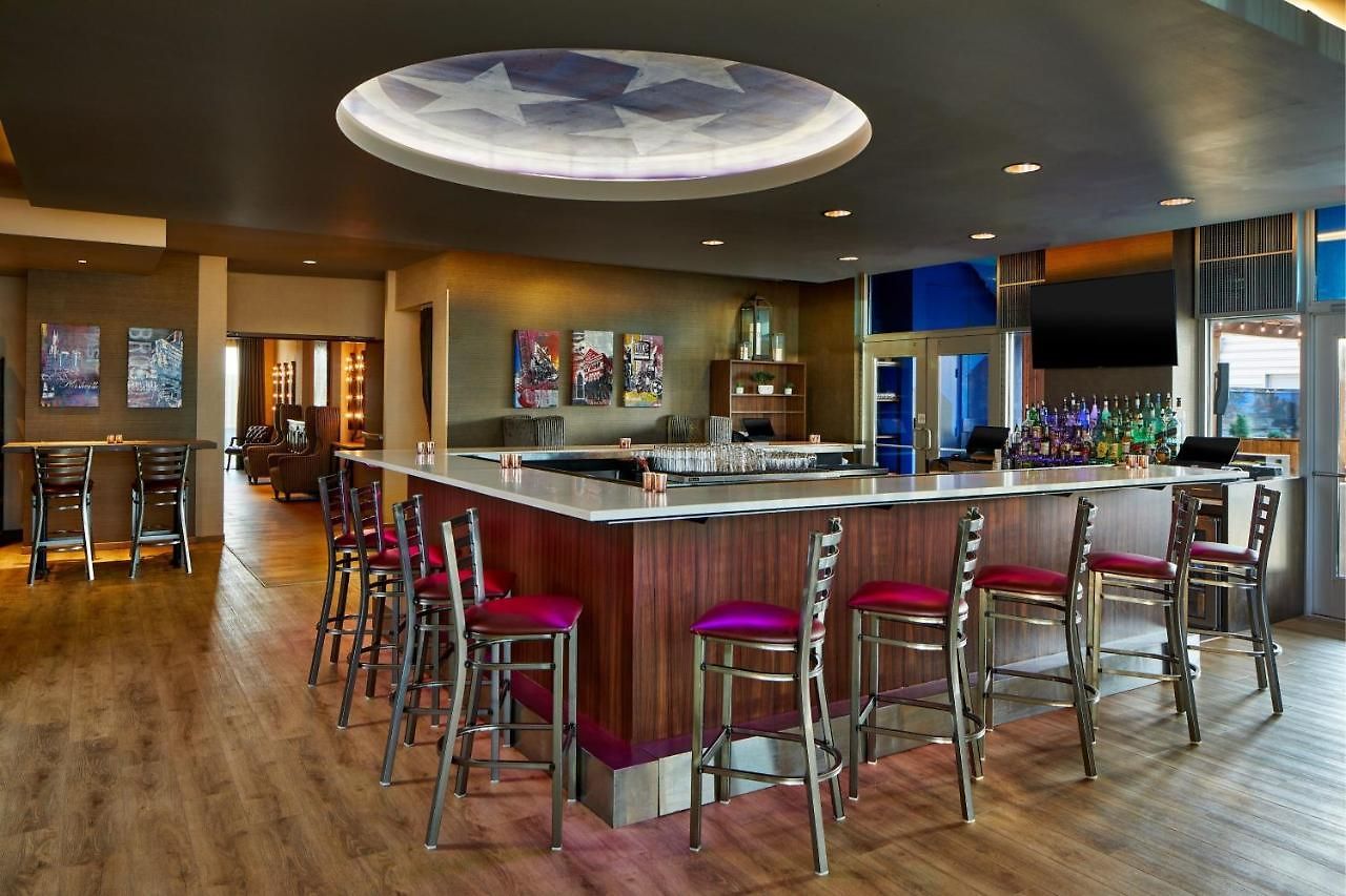 Fairfield And By Marriott Downtown/the Gulch Hotel 3*