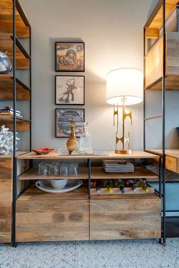 Smart, Stylish Music - Concierge, Restaurants, Gym, Rooftop Patio, Parking *