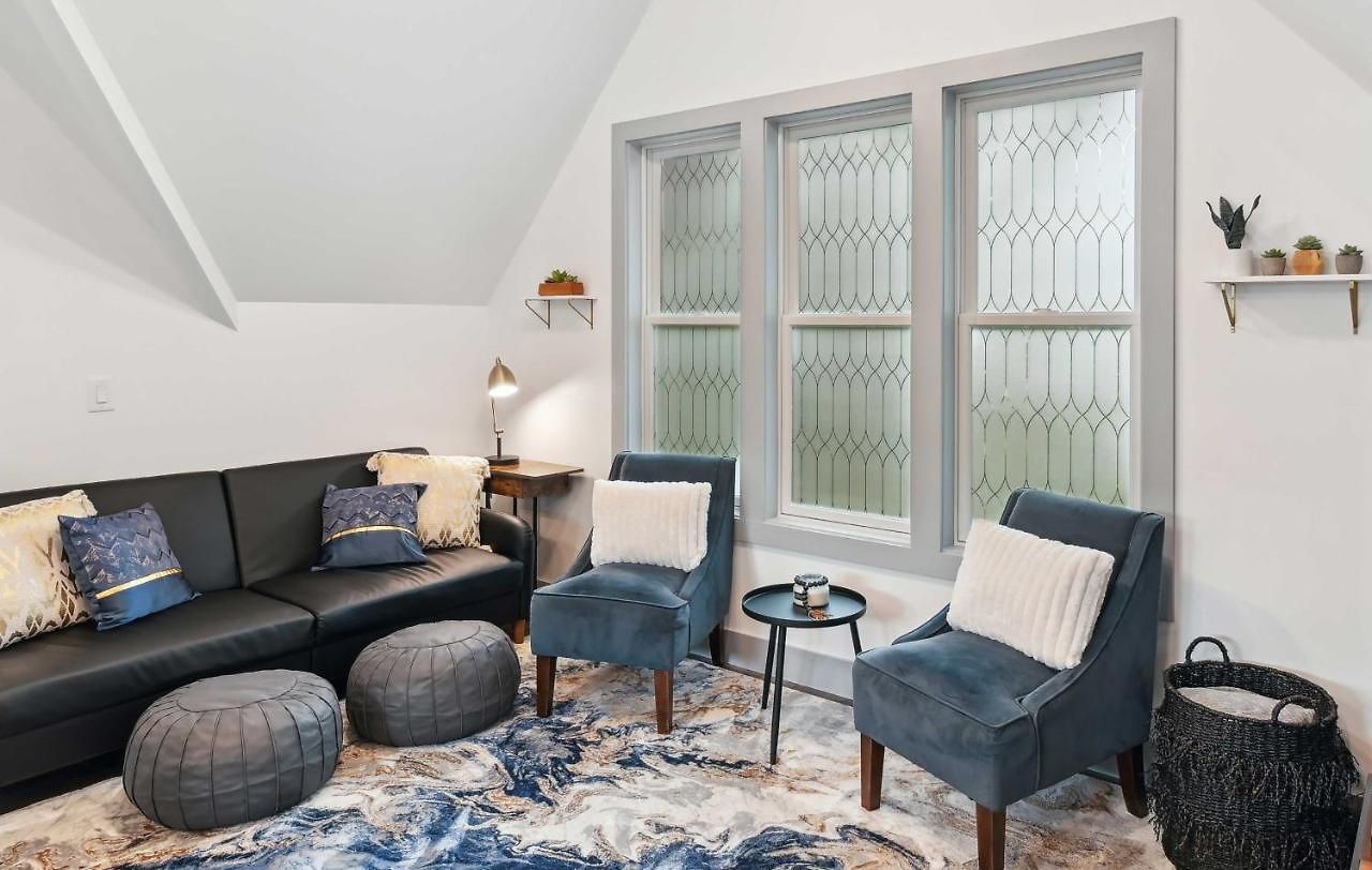 Vacation Near Bridgestone Arena! Apartment *